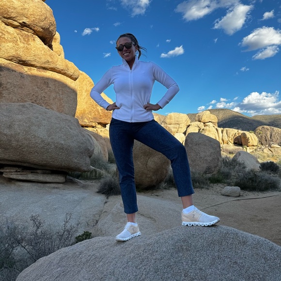 Meet your Posher, Trisha - Picture 2 of 7